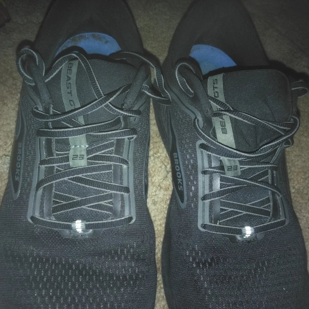 Brooks Men’s Black Running Shoes